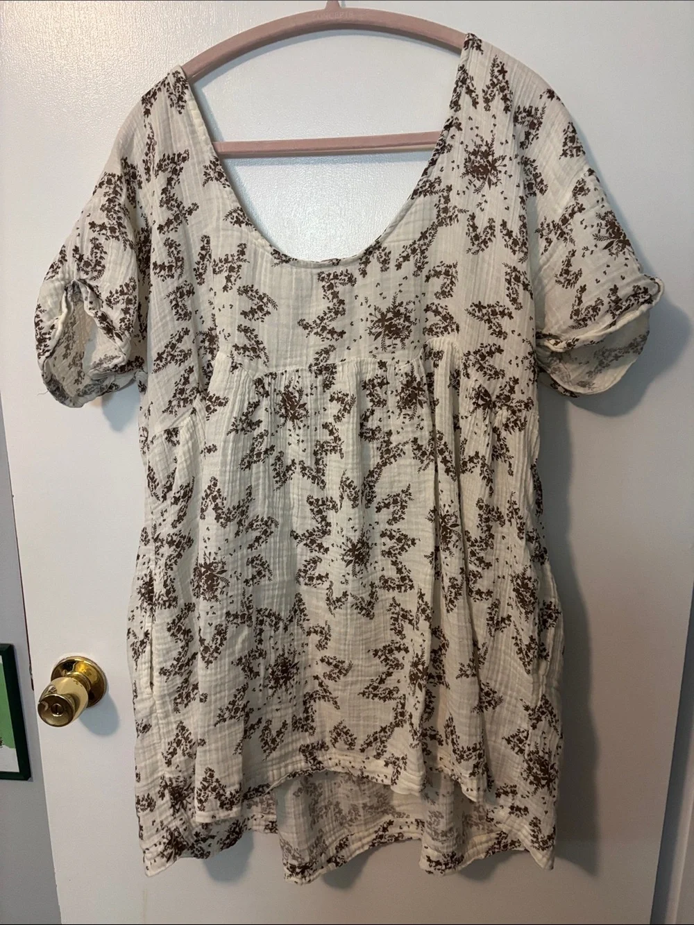 Free People soft cream